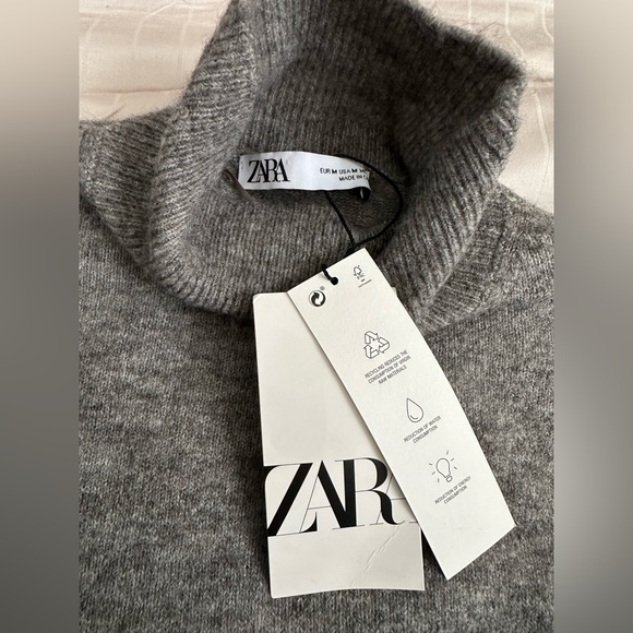 Zara Gray Turtleneck Sweater - Picture 2 of 5